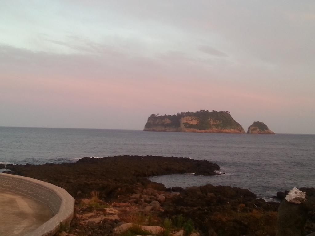 Jeju Amoje Βίλα Σεογκουίπο Εξωτερικό φωτογραφία